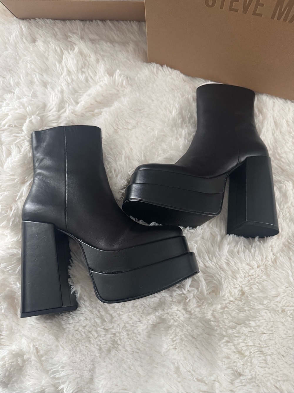 Steve Madden COBRA Black Platform Block Heel Ankle Boots NEW